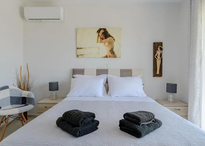 Semeli Art Kefalonia With Pool 빌라 스보로나타