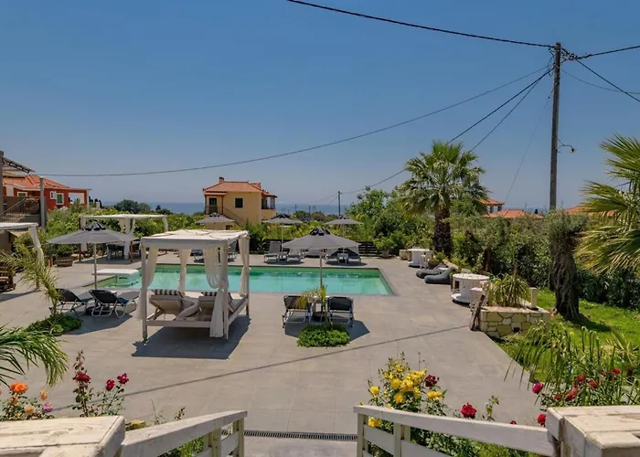 Semeli Art Kefalonia With Pool 빌라 스보로나타