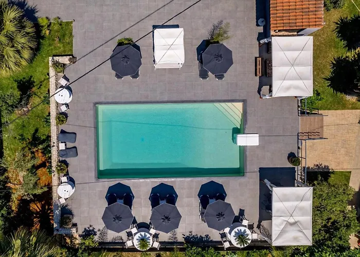 Semeli Art Kefalonia With Pool 빌라 스보로나타